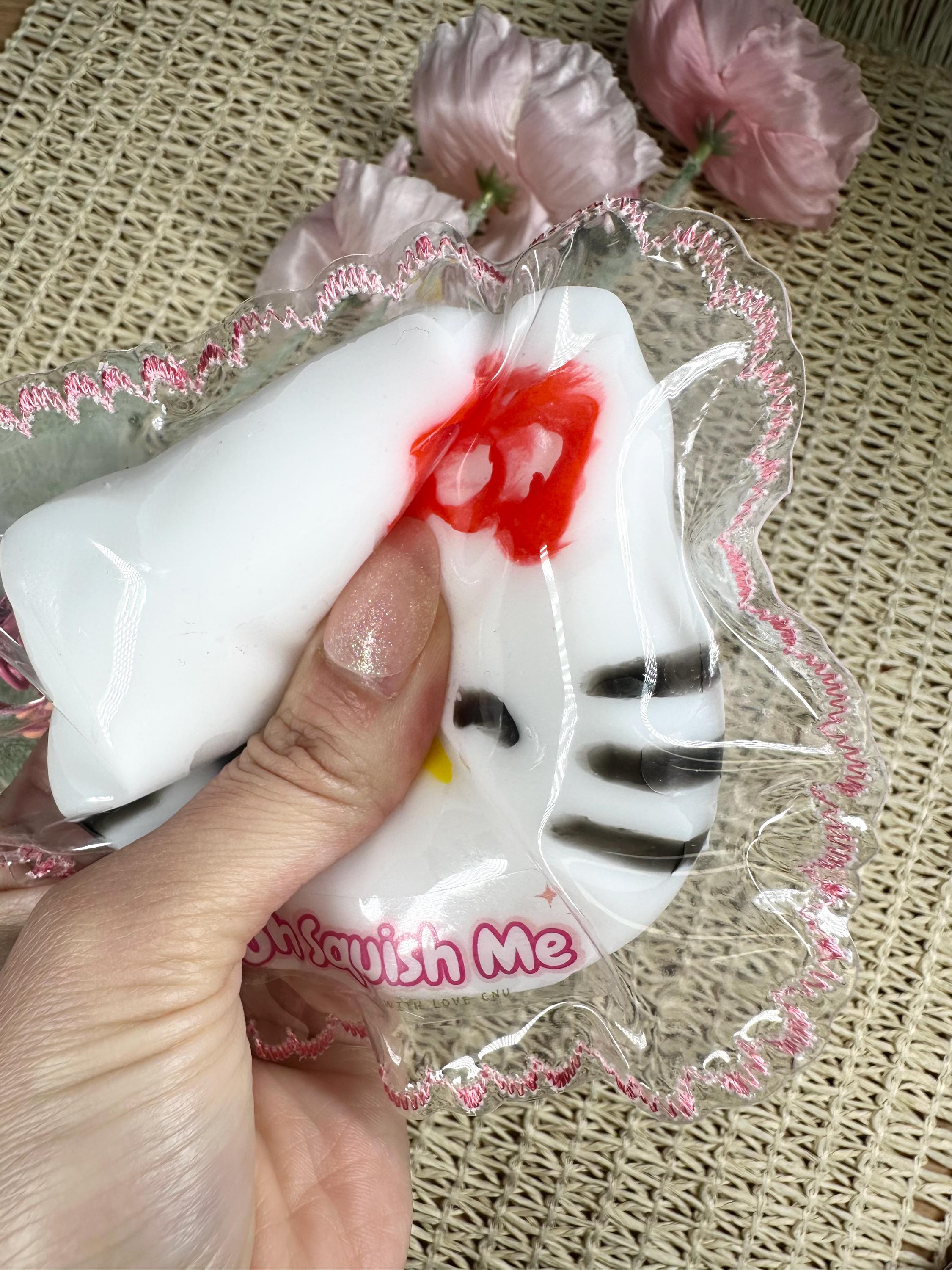 Hello Kitty Handmade Squishy thumbnail 4