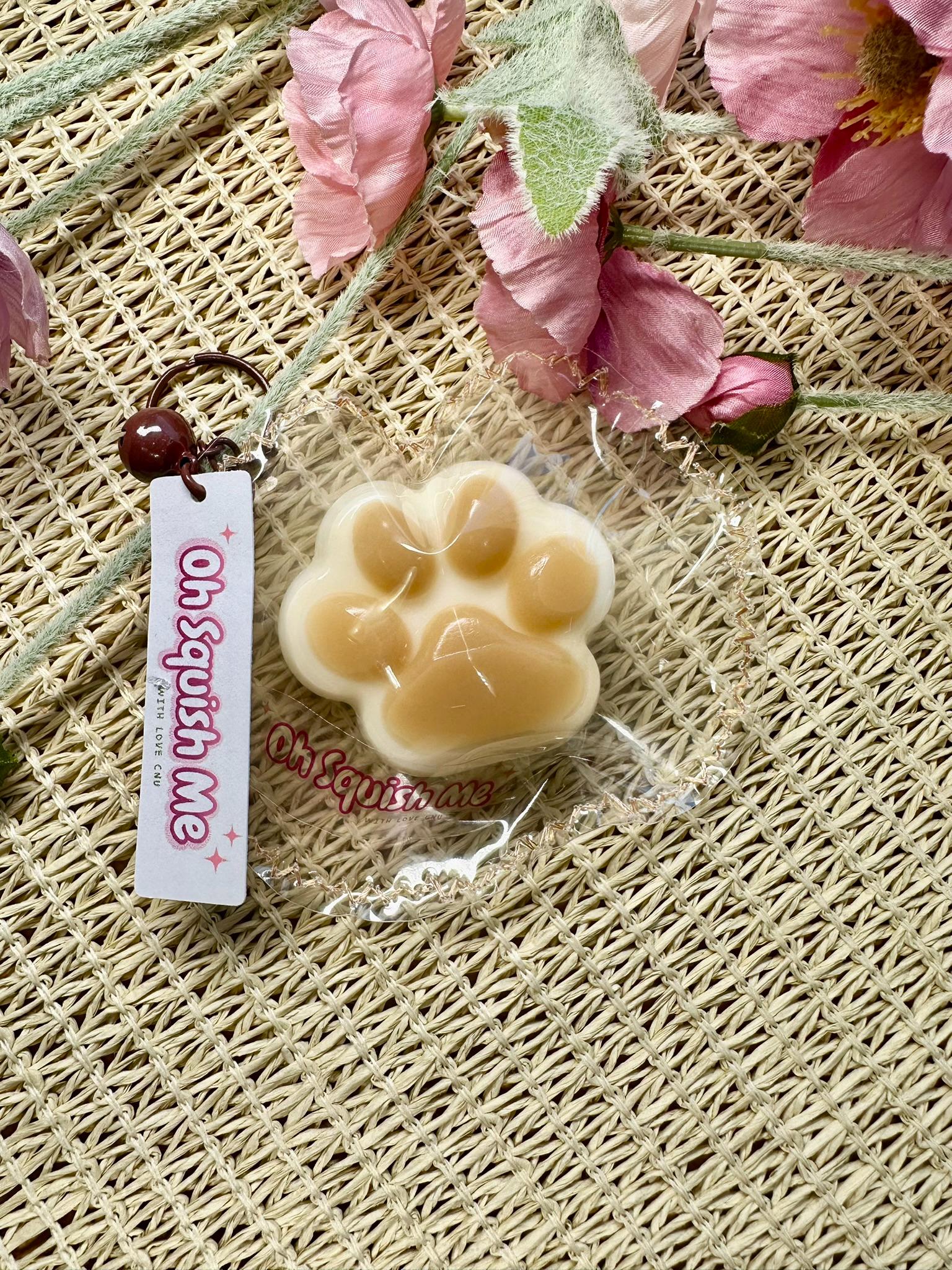 Latte Paw Squishy thumbnail 2